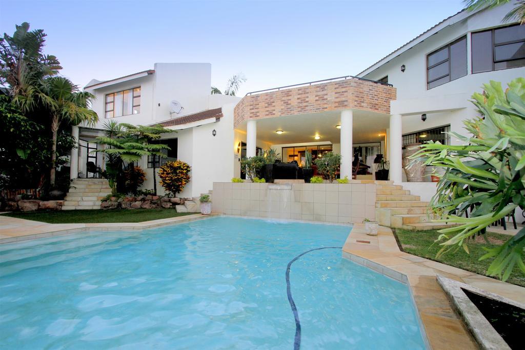 La Dolce Vita Umhlanga Guesthouse Durban Exterior foto