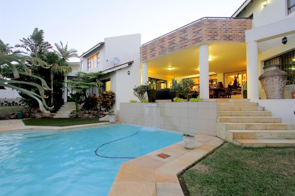 La Dolce Vita Umhlanga Guesthouse Durban Exterior foto